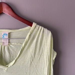 🛍 2/$8 Bordeaux Top! 🛍